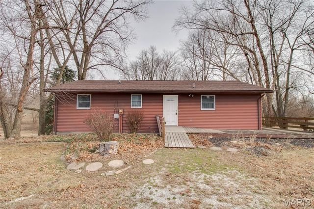23388 Glenda Ave, Jerseyville, IL 62052