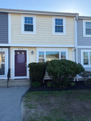 9 Lydon Ln #C2, Halifax, MA 02338