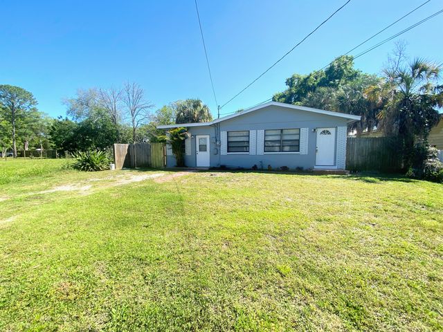 3256 Roxborough Ave, Clearwater, FL 33762