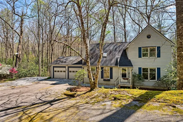 300 Still Water Road #3, Cashiers, NC 28717