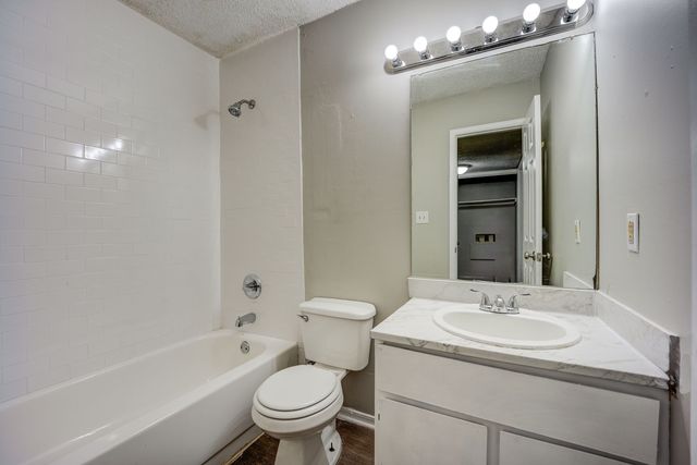 2022 Phoenix Ave #24, Fort Smith, AR 72901