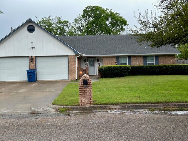 908 Greenleaf Dr, Mexia, TX 76667