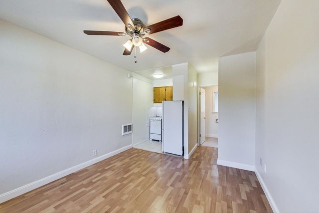 5471 Vicente Way #4, Oakland, CA 94609