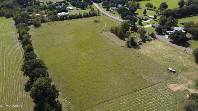 2 Highway 1188, Hessmer, LA 71341
