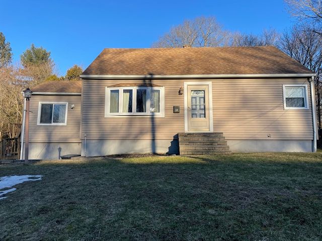 14 Brookside Dr, Leicester, MA 01524