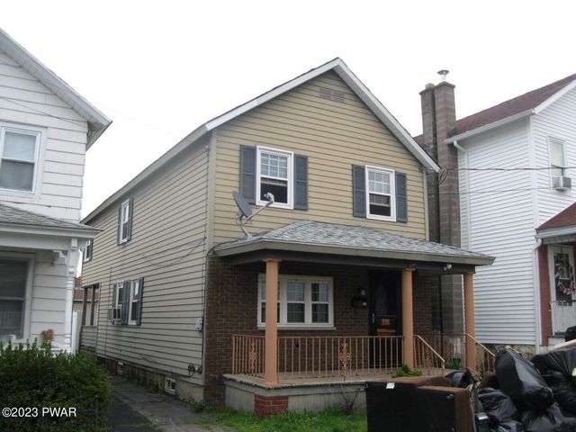 325 Dolph St, Jessup, PA 18434