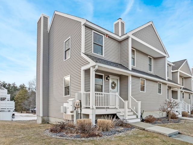 71 Sycamore Dr   #71, Leominster, MA 01453