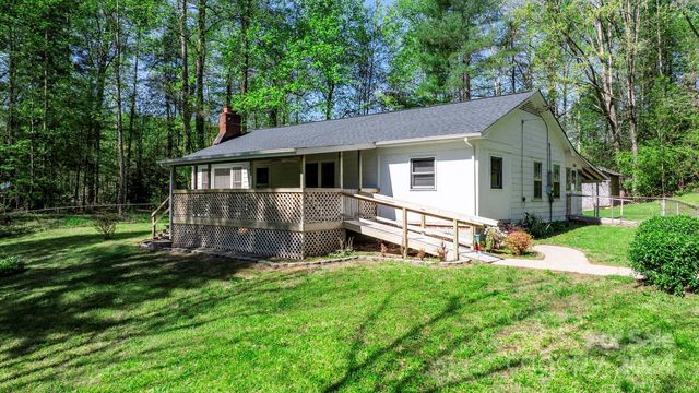 1166 Moose Lodge Rd, Lenoir, NC 28645