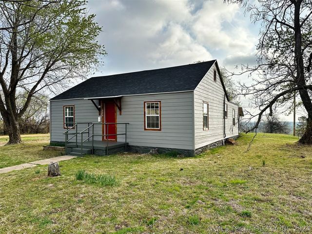 526 S  Creek Ave, Drumright, OK 74030