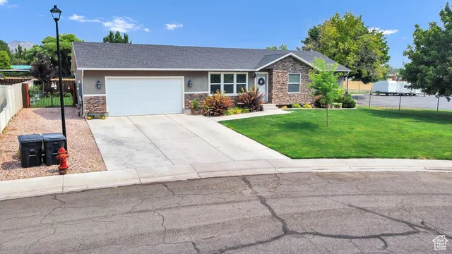 554 W  1000 S, Richfield, UT 84701