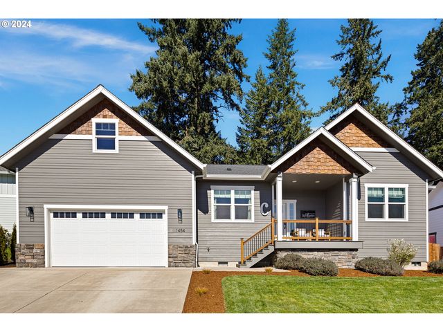 1454 Elm Ave, Cottage Grove, OR 97424