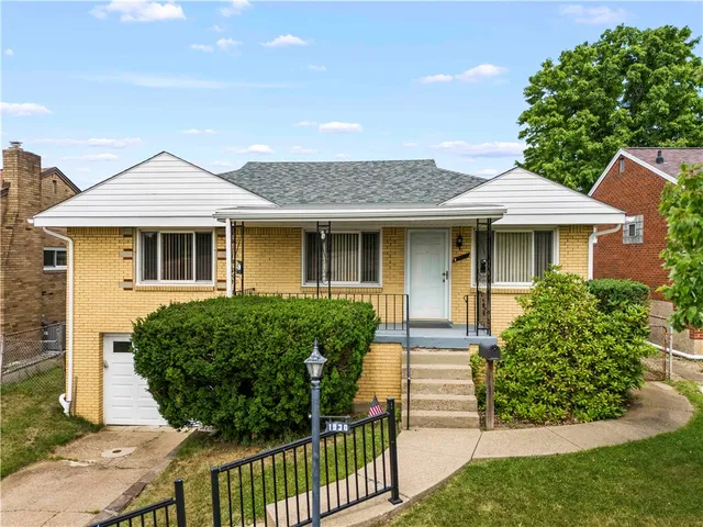 1930 Berkwood Dr, Pittsburgh, PA 15243