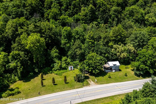 4474 State Highway 5, Fonda, NY 12068