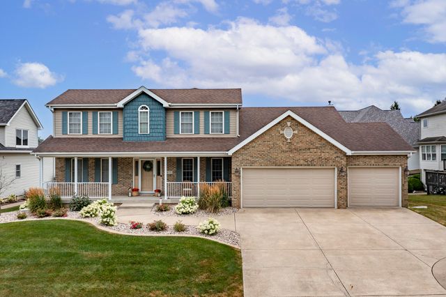 673 Davis Cir, Crown Point, IN 46307