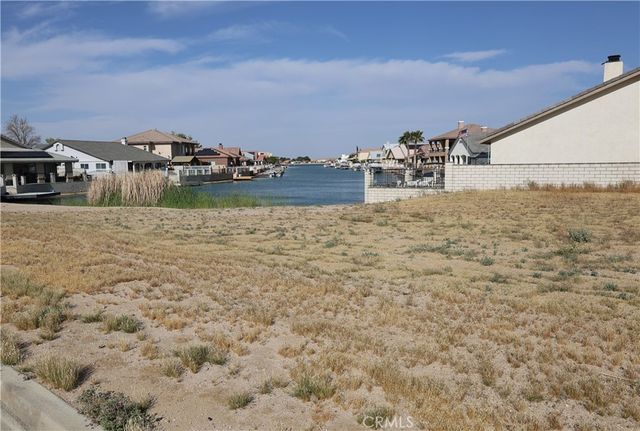 14354 Ironsides Ln #223, Helendale, CA 92342