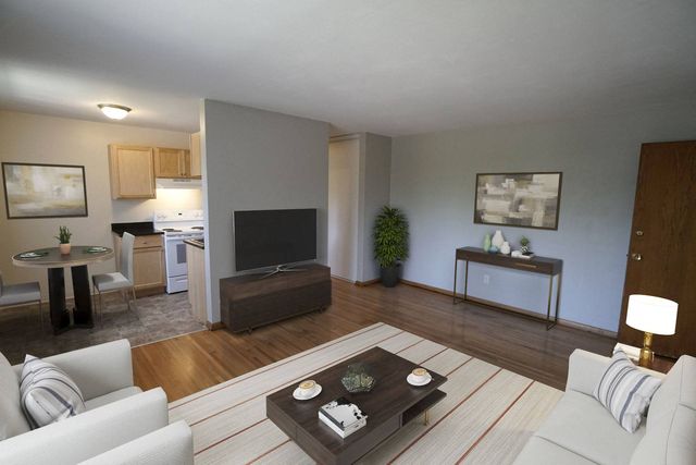 805 Como Ave #1, Saint Paul, MN 55103
