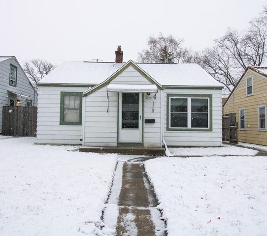 4206 South 5th PLACE, Milwaukee, WI 53207