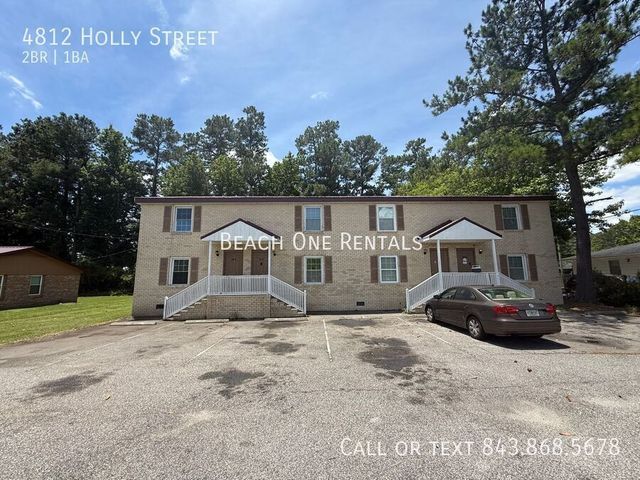 4812 Holly St, Loris, SC 29569