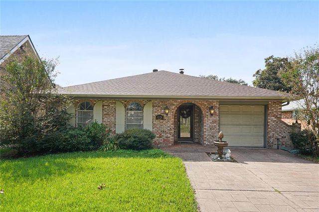 4528 Transcontinental Dr, Metairie, LA 70006