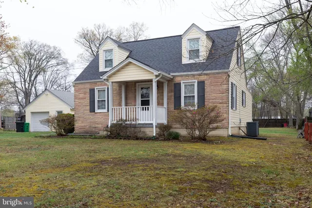 8104 Prince Georges Dr, Fort Washington, MD 20744