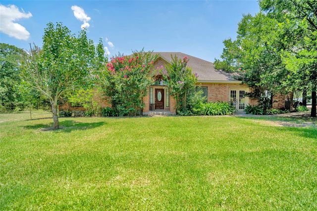 173 County Road 458A, Thorndale, TX 76577