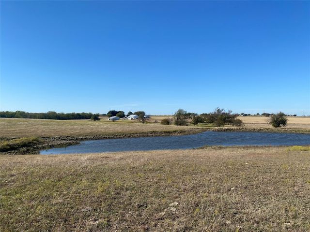 387 County Road 207, Valley View, TX 76272