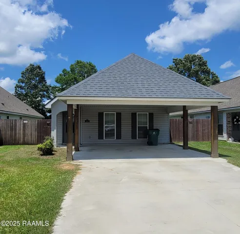 313 Harvest Ln, Abbeville, LA 70510