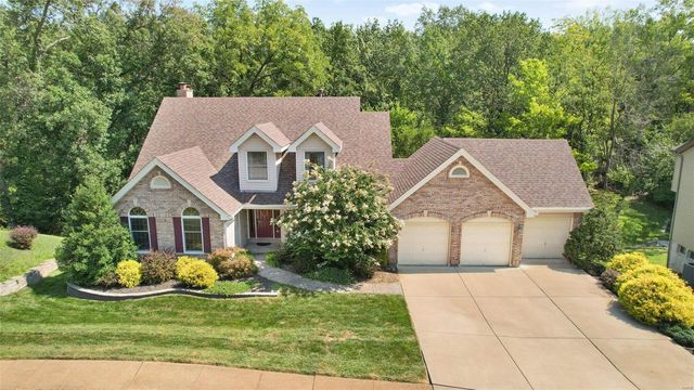 413 Forsheer Dr, Chesterfield, MO 63017