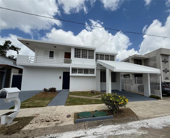 College Park Lovaina #IV, San Juan, PR 00921