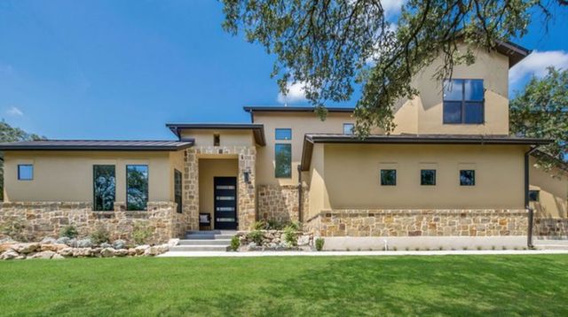 Los Reyes Plan in New Homes At The Canyons At Scenic Loop, San Antonio, TX 78255
