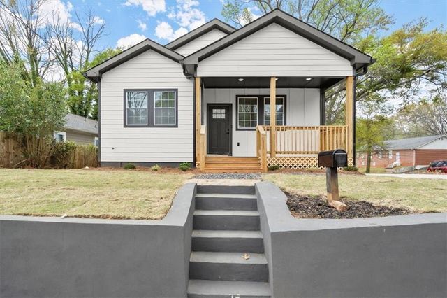 368 Andrew J Hairston Pl NW, Atlanta, GA 30314