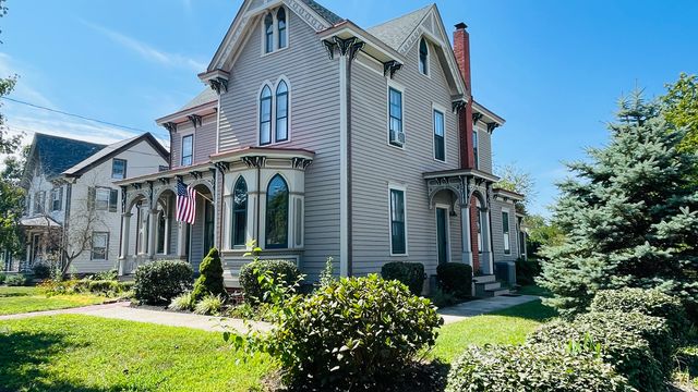 146 S  Main St #2, Elmer, NJ 08318