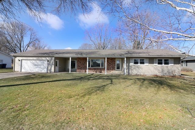 1605 18th Ave W, Spencer, IA 51301