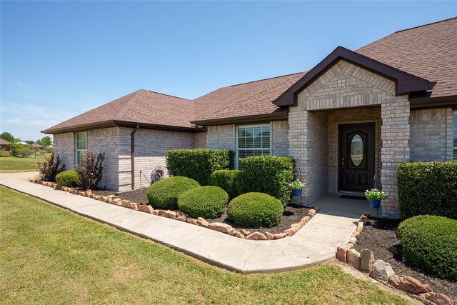 1908 Assembly Rd, Saginaw, TX 76179