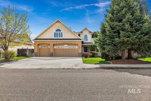 933 Concord St, Middleton, ID 83644