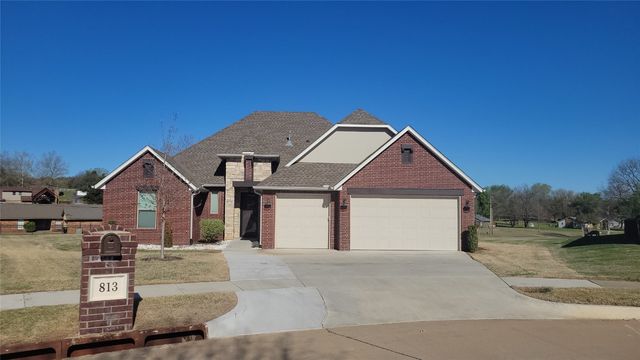 813 Bella Ct, Purcell, OK 73080