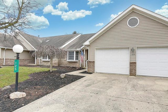 125 Deer Trail Dr, Eaton, OH 45320