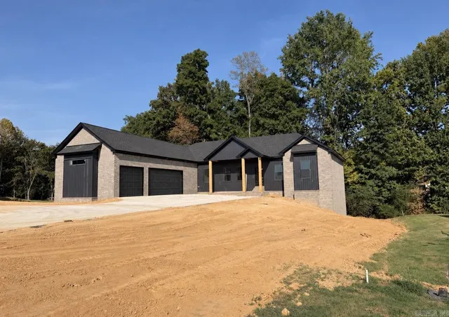 1507 S  28 1/2 St, Paragould, AR 72450