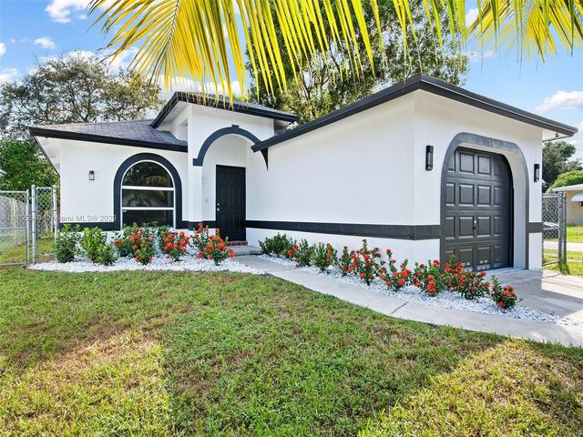 1616 NW 5th St, Fort Lauderdale, FL 33311