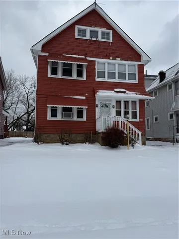 1667 Burgess Rd, Cleveland, OH 44112