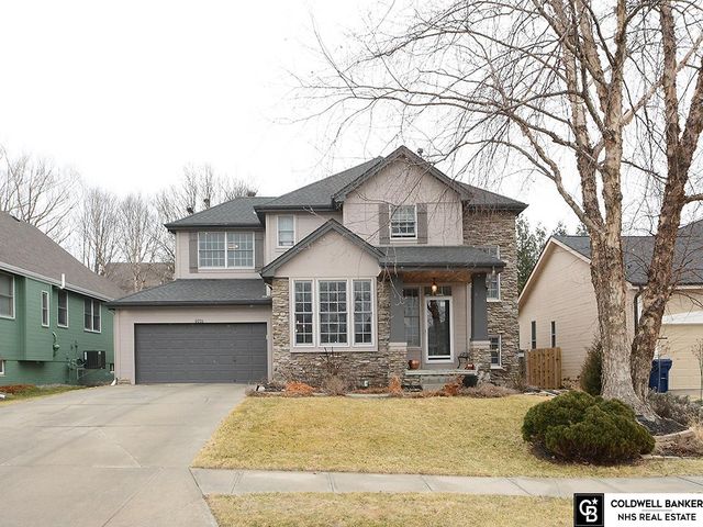 9701 S  28th Ave, Bellevue, NE 68123
