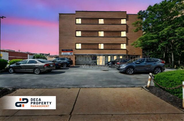 4020 Lindell Blvd, Saint Louis, MO 63108