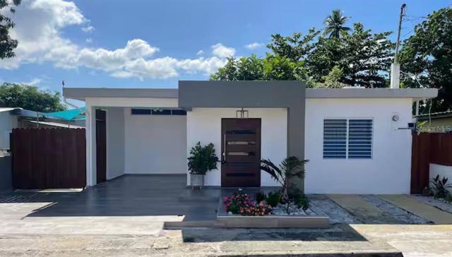 3022 Calle Alcatraz Solar #225, Mayaguez, PR 00682