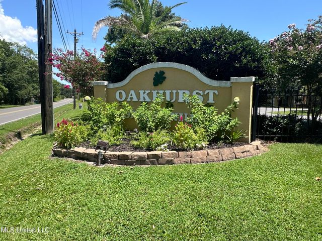 3310 Washington Ave, Pascagoula, MS 39581