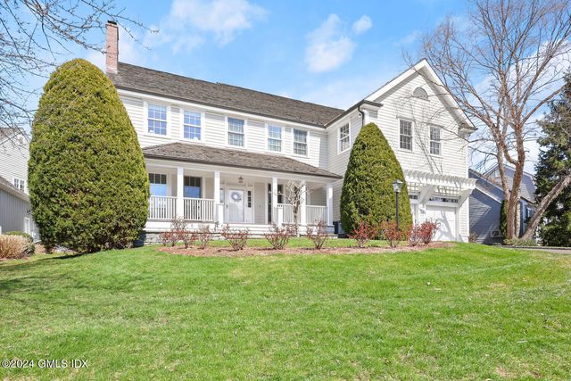 15 Flying Cloud Rd, Stamford, CT 06902