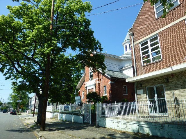 110 Cambridge Ave, Garfield, NJ - Studio Single-Family Home - 10 Photos