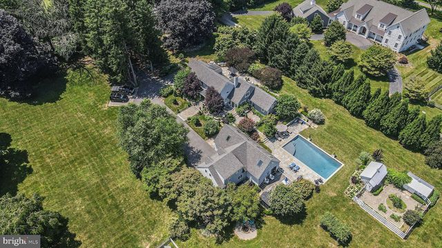 385 Ring Rd, Chadds Ford, PA 19317