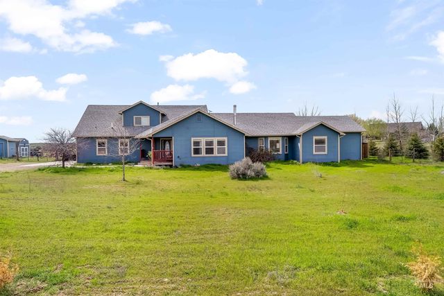 19365 N  Del Sol Pl, Mountain Home, ID 83647