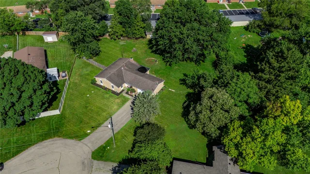 30 Huron Cir, Enon, OH 45323