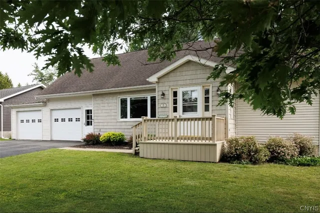 212 Green St, Watertown, NY 13601